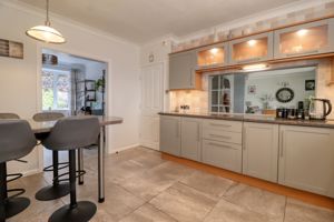 Kitchen- click for photo gallery